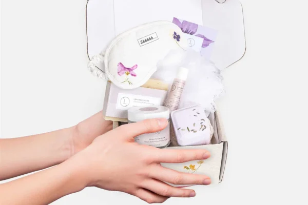 Lavender bath and body set, Natural skincare appreciation gift box - Image 11