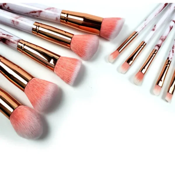 La Canica 10 In 1 Makeup Brush Set With Travel Friendly Container - Image 9