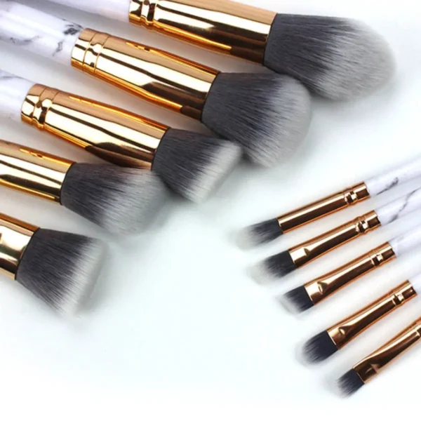 La Canica 10 In 1 Makeup Brush Set With Travel Friendly Container - Image 6